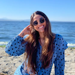 Picture of Farah Miller, Health & Nutrition Coach